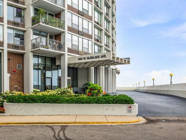940 W Glenlake Avenue , Unit 34D, Chicago, IL 60660