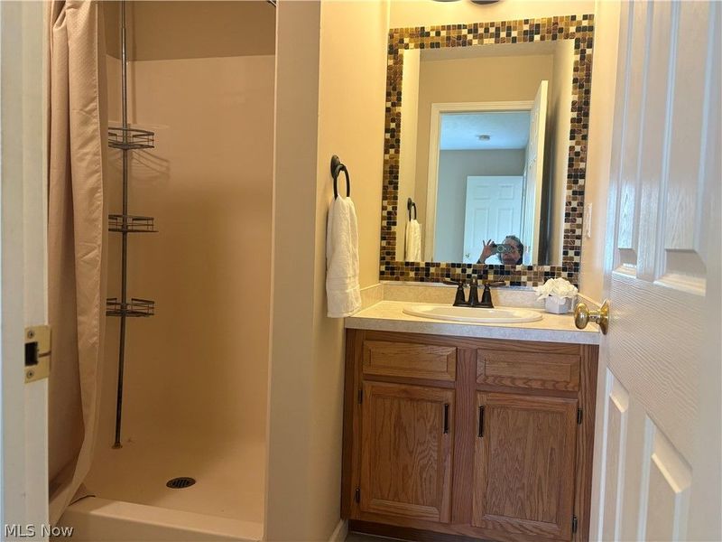 424 Harbor Ridge Lane, Fairport Harbor, OH 44077 Photo 17