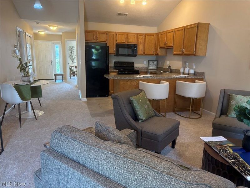 424 Harbor Ridge Lane, Fairport Harbor, OH 44077 Photo 7