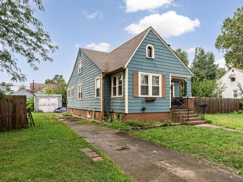 575 Wrexham Avenue, Columbus, OH 43223 Photo 3