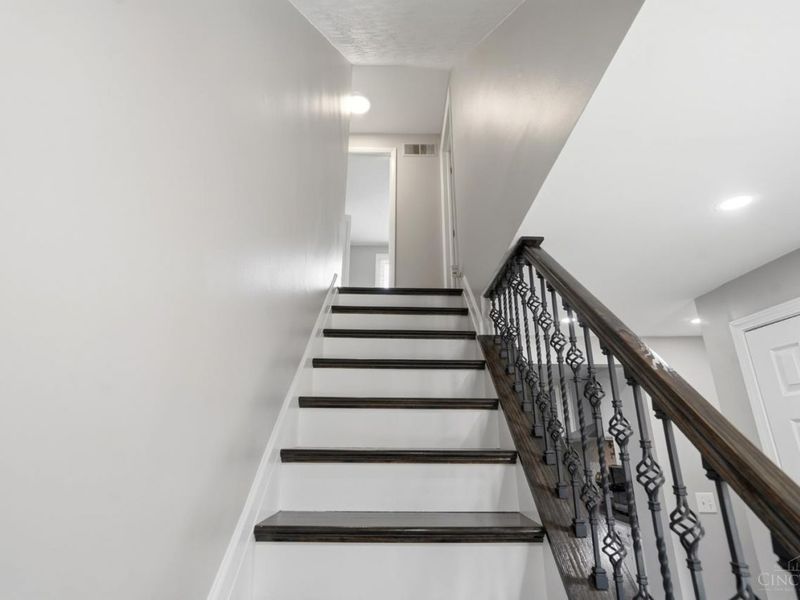 11349 Lincolnshire Drive, Forest Park, OH 45240 Photo 16