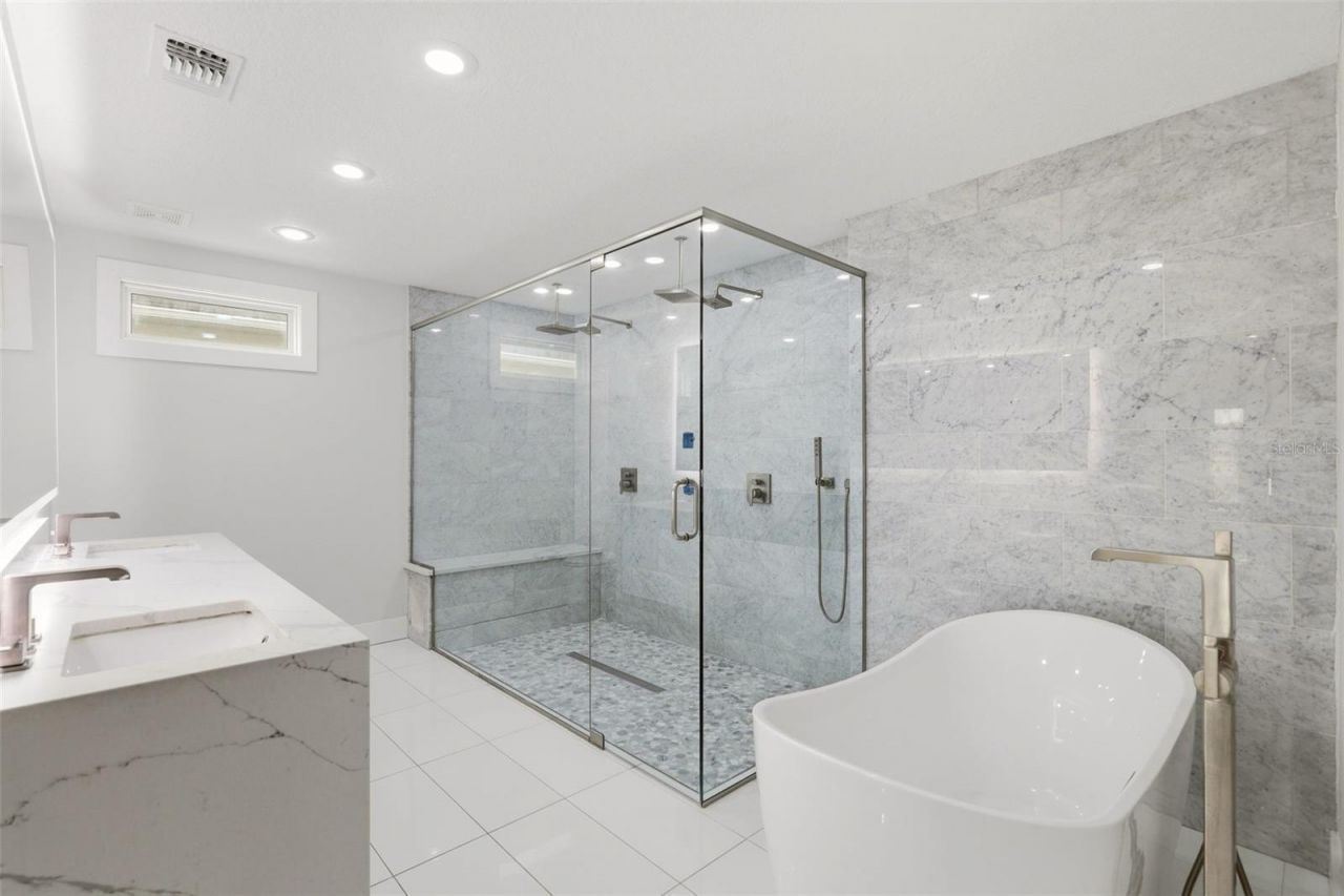 673 Lake Harbor Circle, Orlando, FL 32809 Photo
