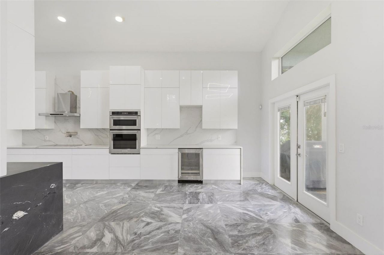 673 Lake Harbor Circle, Orlando, FL 32809 Photo