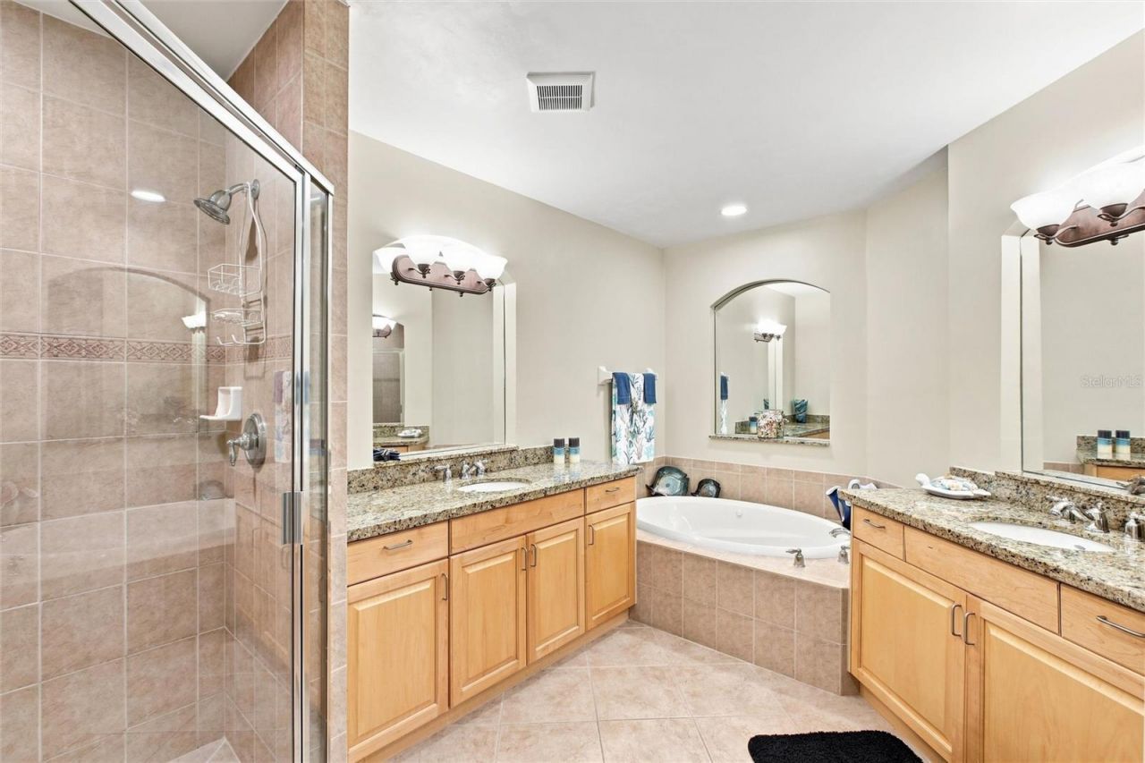 87 Vivante Boulevard, Unit 206, Punta Gorda, FL 33950 Photo