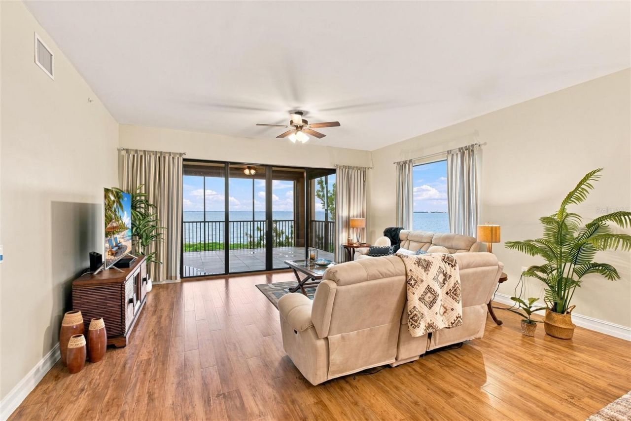 87 Vivante Boulevard, Unit 206, Punta Gorda, FL 33950 Photo