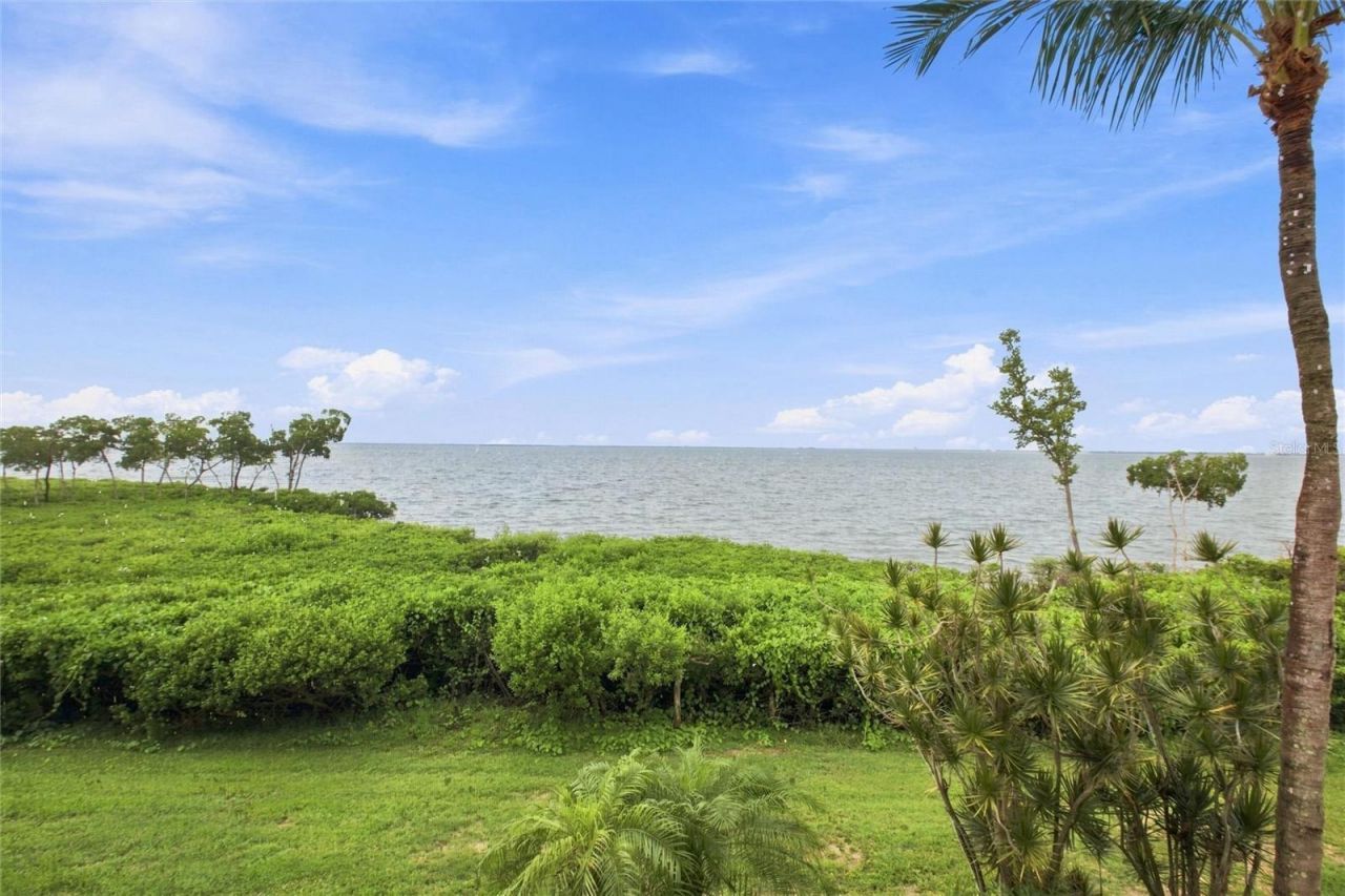 87 Vivante Boulevard, Unit 206, Punta Gorda, FL 33950 Photo