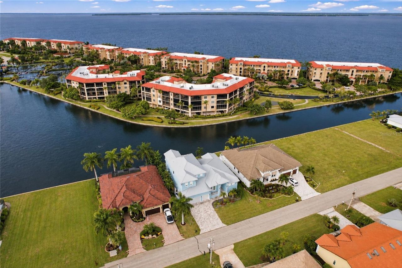 87 Vivante Boulevard, Unit 206, Punta Gorda, FL 33950 Photo