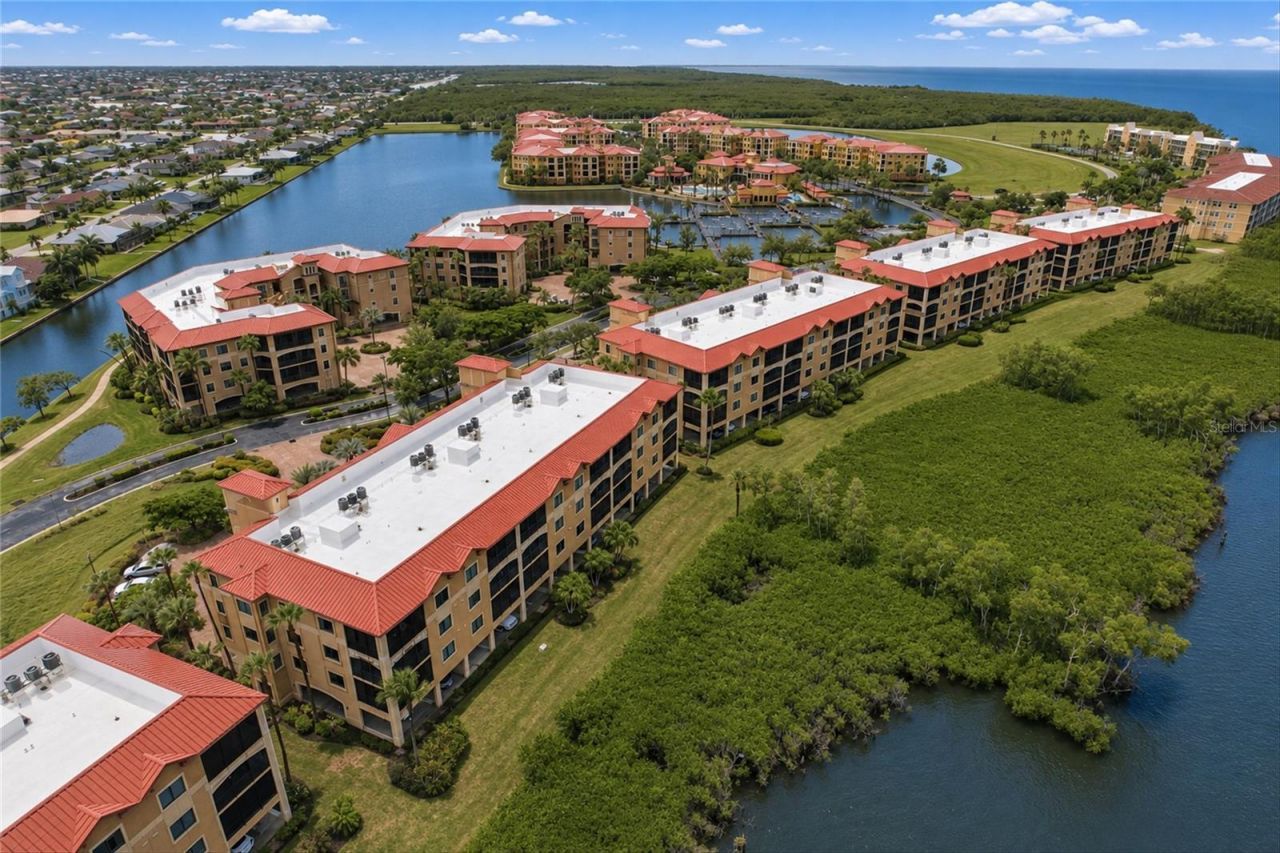 87 Vivante Boulevard, Unit 206, Punta Gorda, FL 33950 Photo