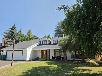 7116 Verda Vista Place Klamath Falls, OR 97603