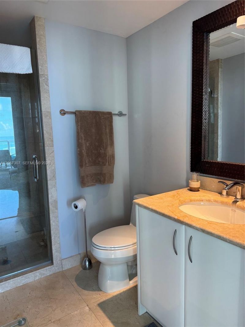 1331 Brickell Bay Dr , Unit 1708, Miami, FL 33131 Photo