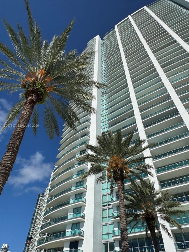 1331 Brickell Bay Dr , Unit 1708, Miami, FL 33131 Photo