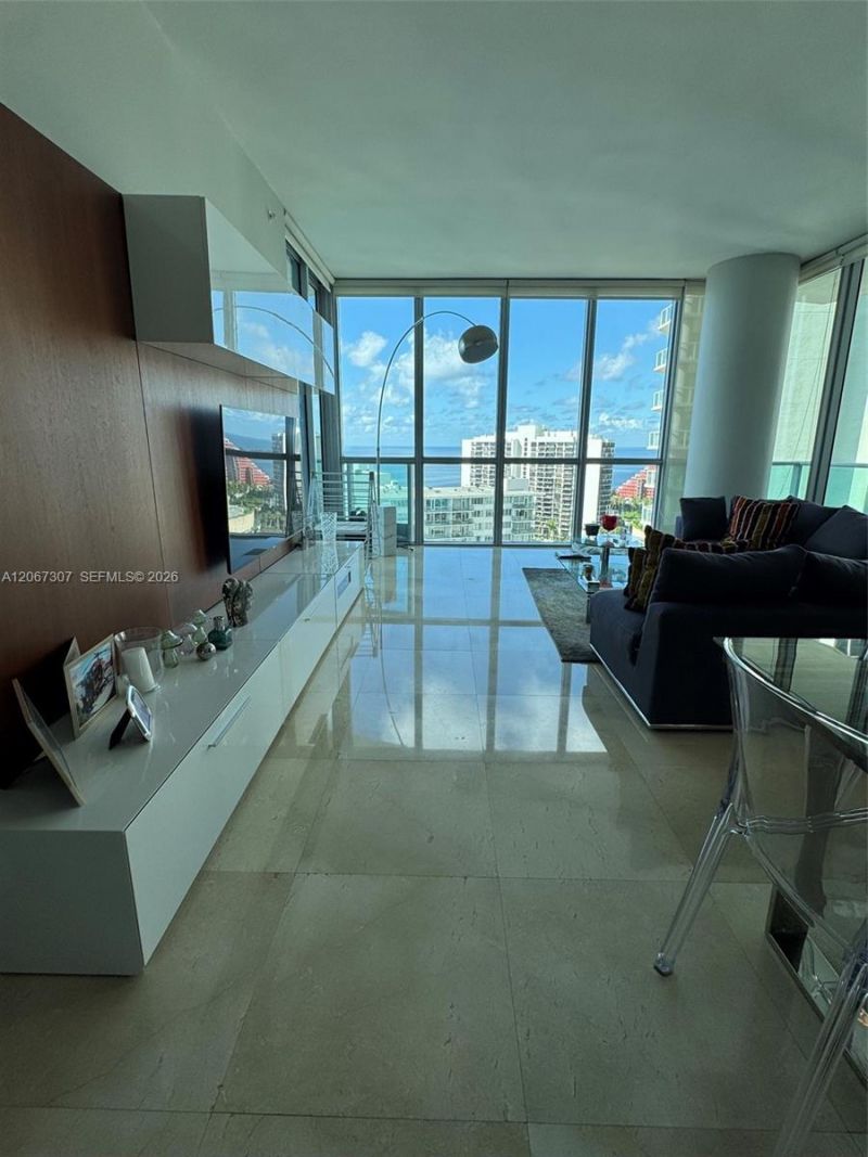 1331 Brickell Bay Dr , Unit 1708, Miami, FL 33131 Photo