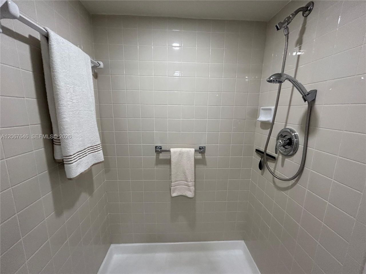 10130 Sunrise Lakes Blvd, Unit 207, Sunrise, FL 33322 Photo