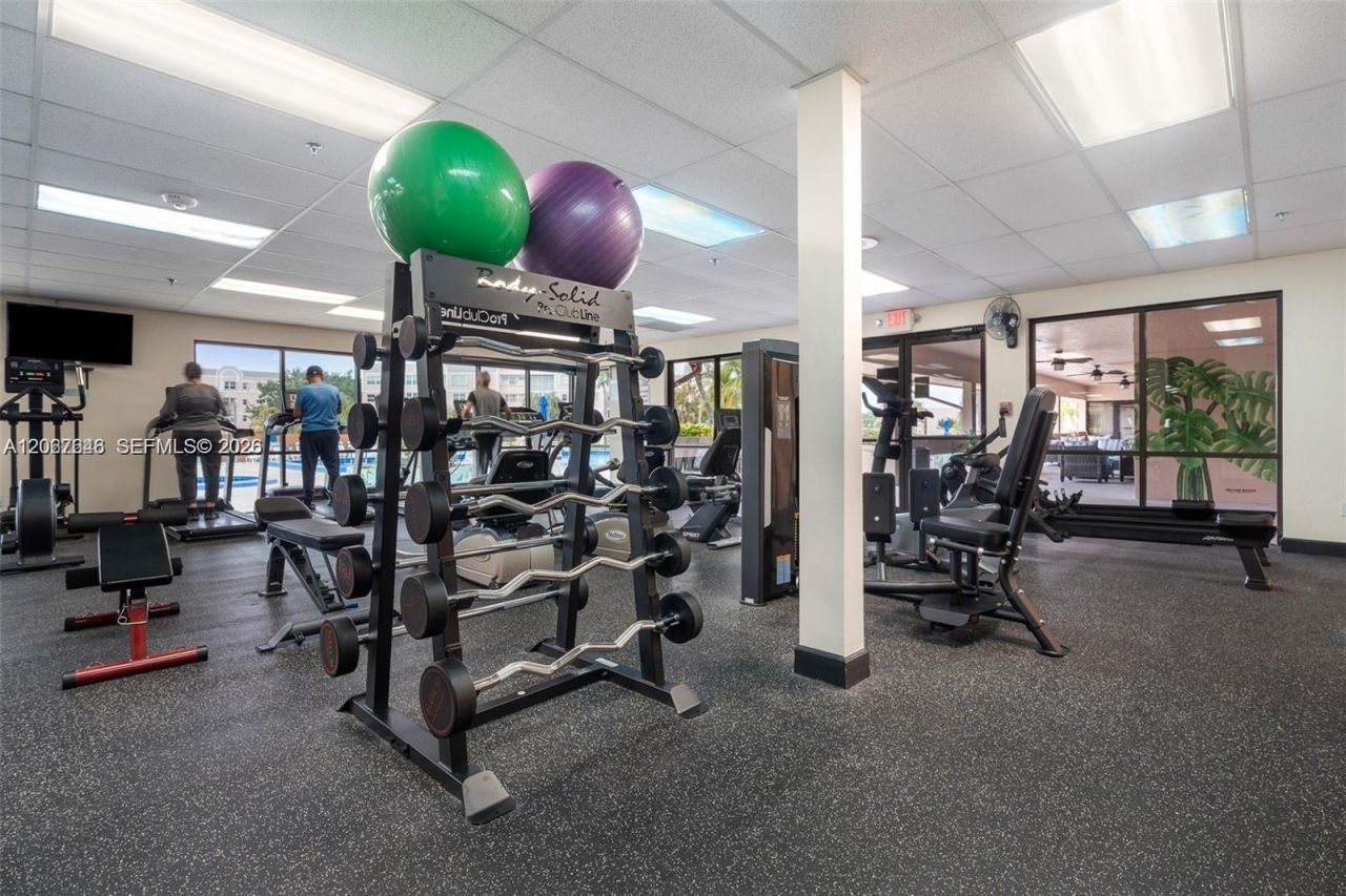 10130 Sunrise Lakes Blvd, Unit 207, Sunrise, FL 33322 Photo