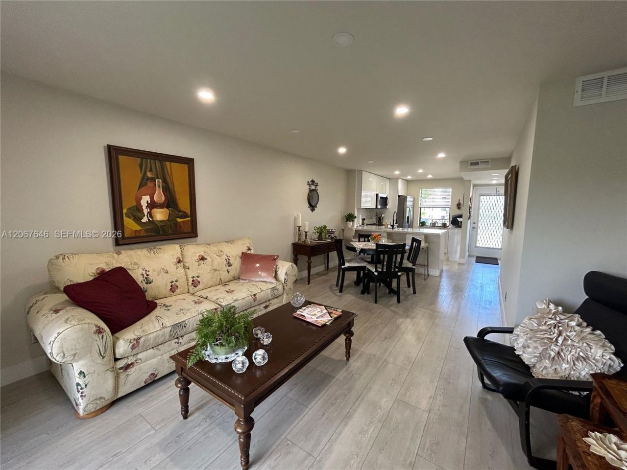 10130 Sunrise Lakes Blvd, Unit 207, Sunrise, FL 33322 Photo
