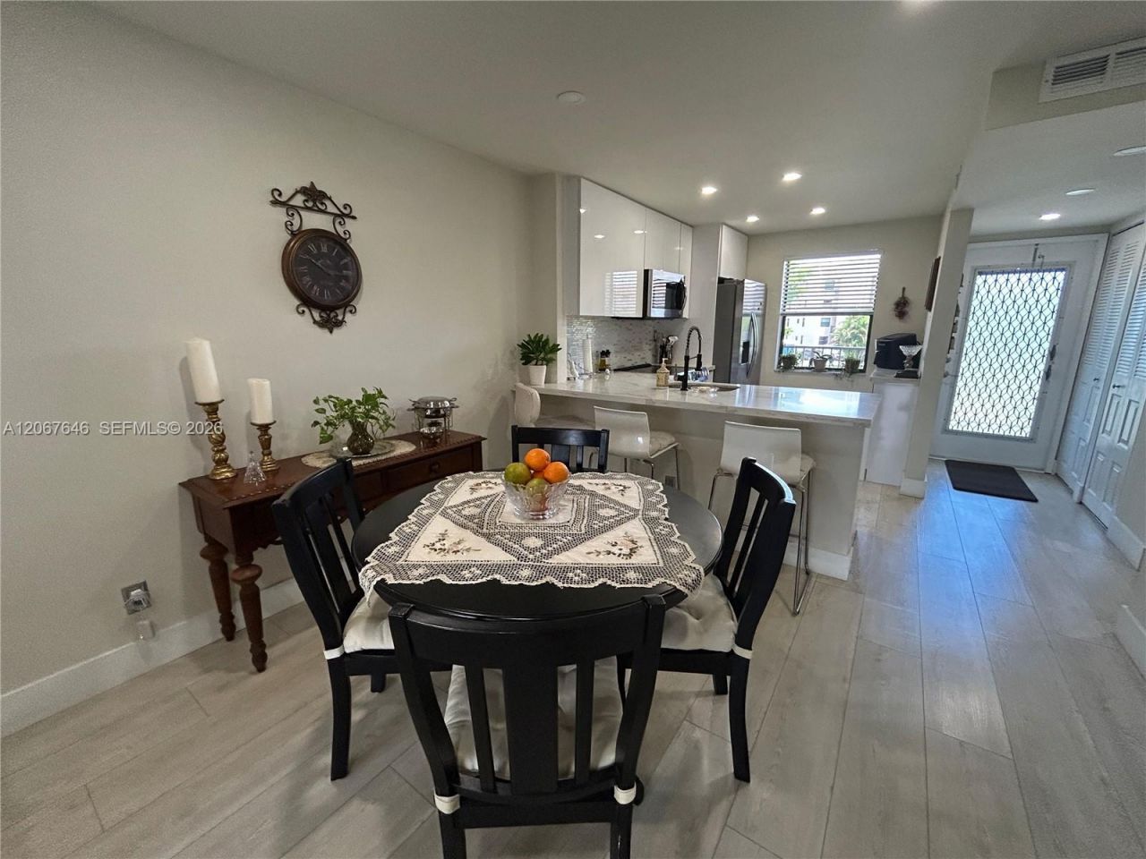 10130 Sunrise Lakes Blvd, Unit 207, Sunrise, FL 33322 Photo