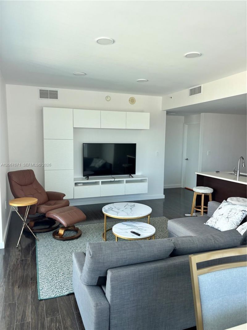 1900 N Bayshore Dr , Unit 4011, Miami, FL 33132 Photo
