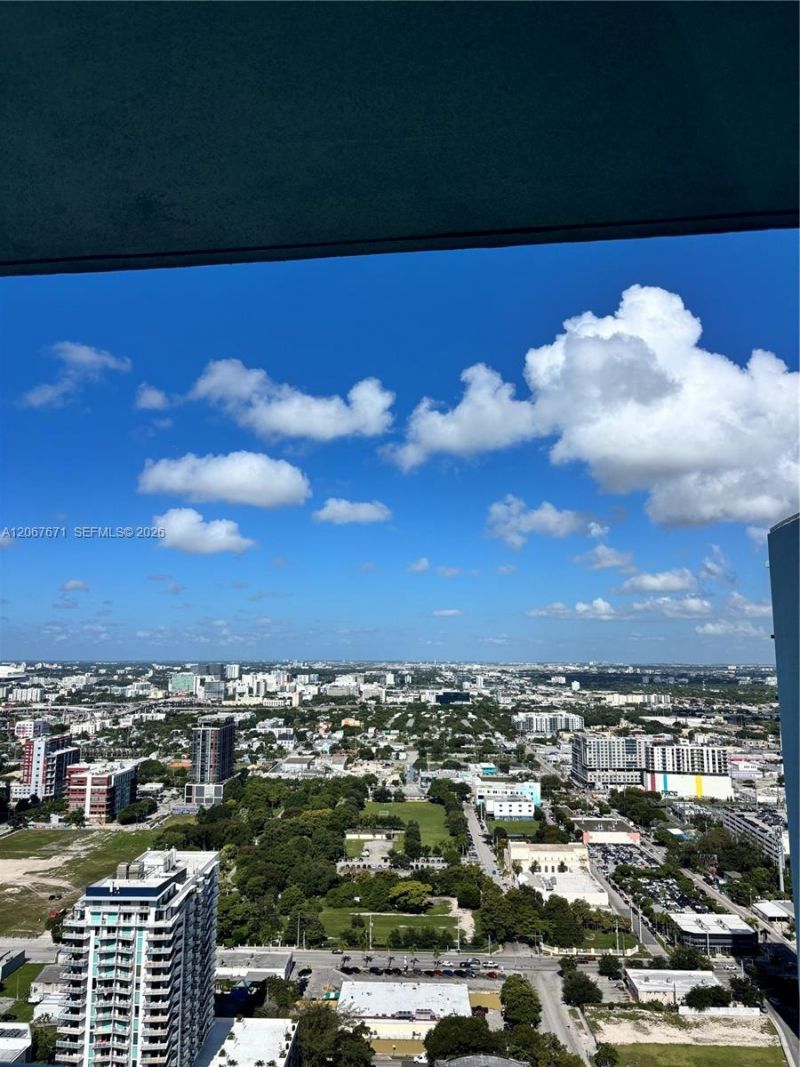1900 N Bayshore Dr , Unit 4011, Miami, FL 33132 Photo