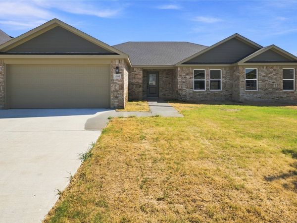 1906 Topaz Road, Pryor, OK 74361