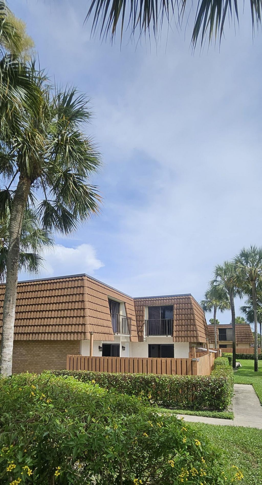 141 Heritage Way Se, West Palm Beach, FL 33407 Photo