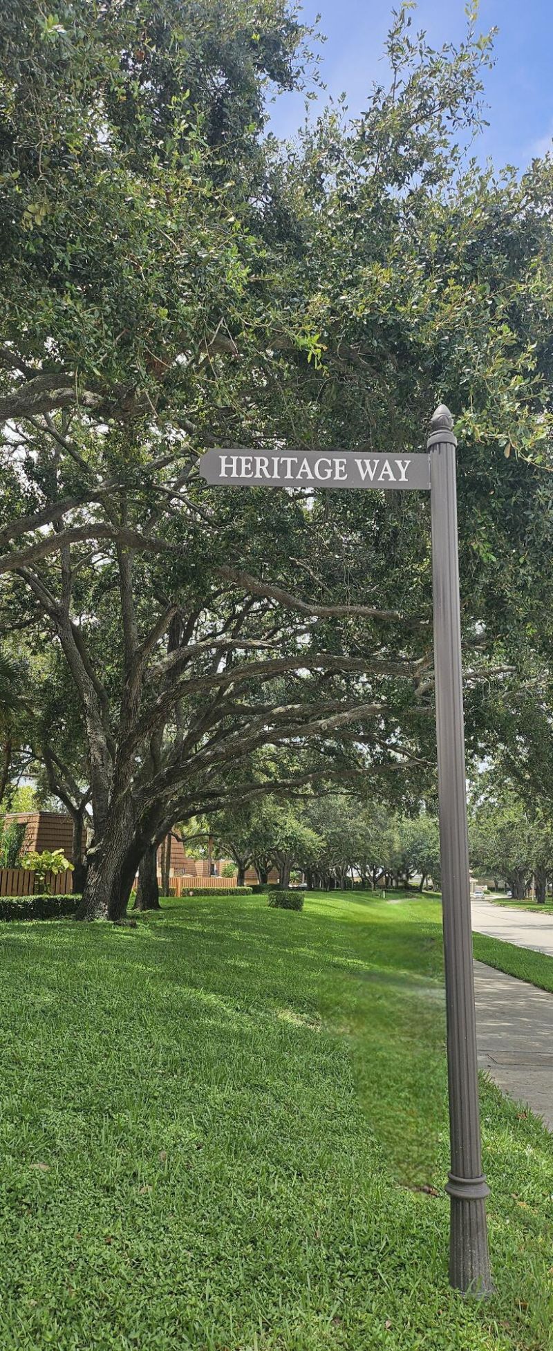141 Heritage Way Se, West Palm Beach, FL 33407 Photo