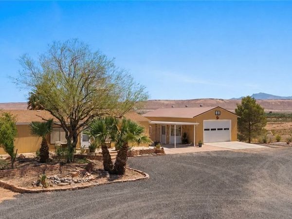 360 Scamp Avenue , Overton, NV 89040