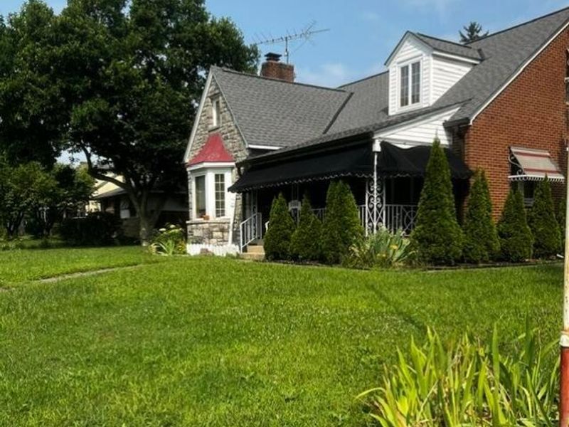 3366 Wicklow Road , Columbus, OH 43204 Photo 2