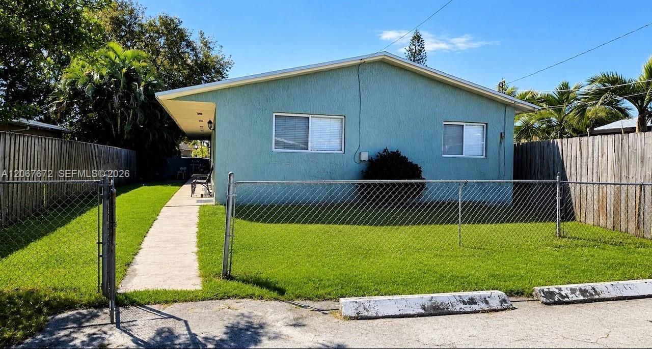 2411 Thomas St, Hollywood, FL 33020 Photo