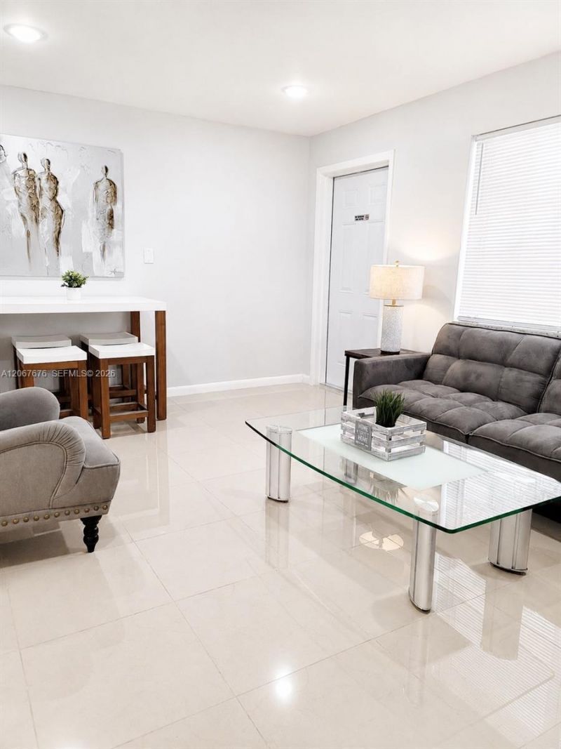 1723 Wiley St, Unit XX, Hollywood, FL 33020 Photo