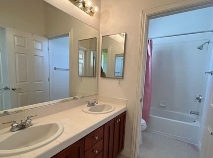 2810 Halo Drive, Sparks, NV 89436 Photo