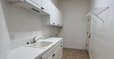 2810 Halo Drive, Sparks, NV 89436 Photo