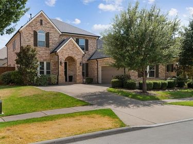 687 Dry Canyon Drive, Frisco, TX 75036