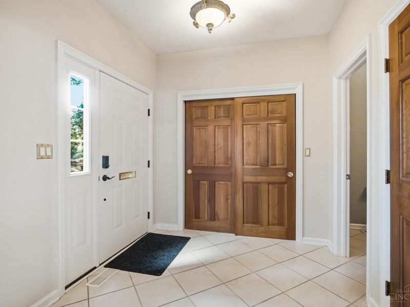 3595 Far Hills Avenue, Kettering, OH 45429 Photo 5