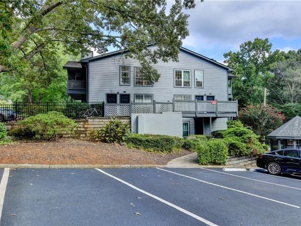 1305 Weatherstone Way NE, Atlanta, GA 30324
