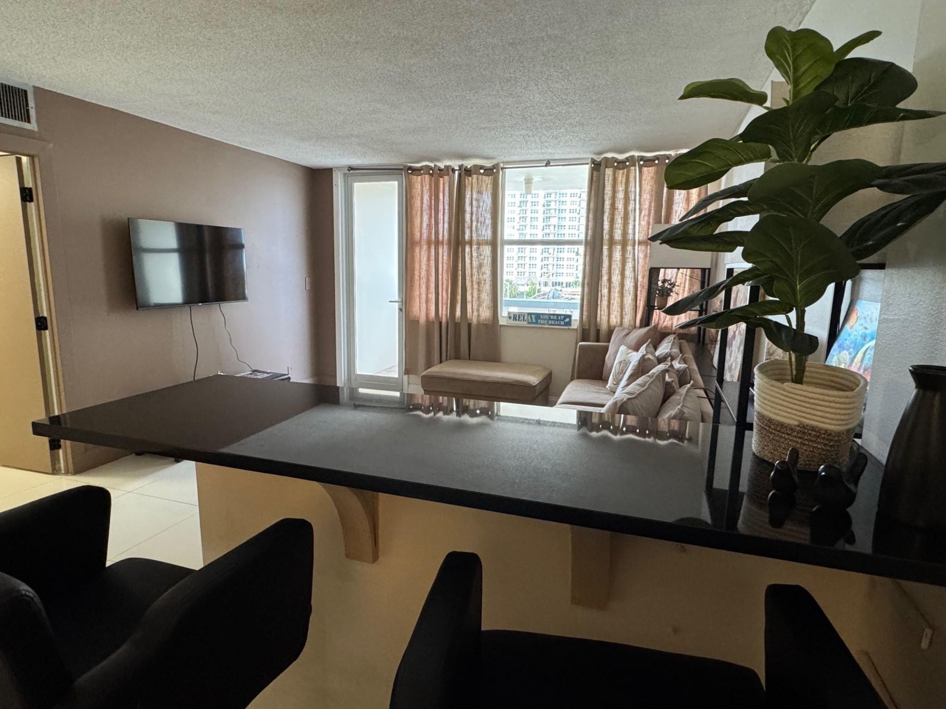 305 N Pompano Beach Boulevard, Unit 307, Pompano Beach, FL 33062 Photo