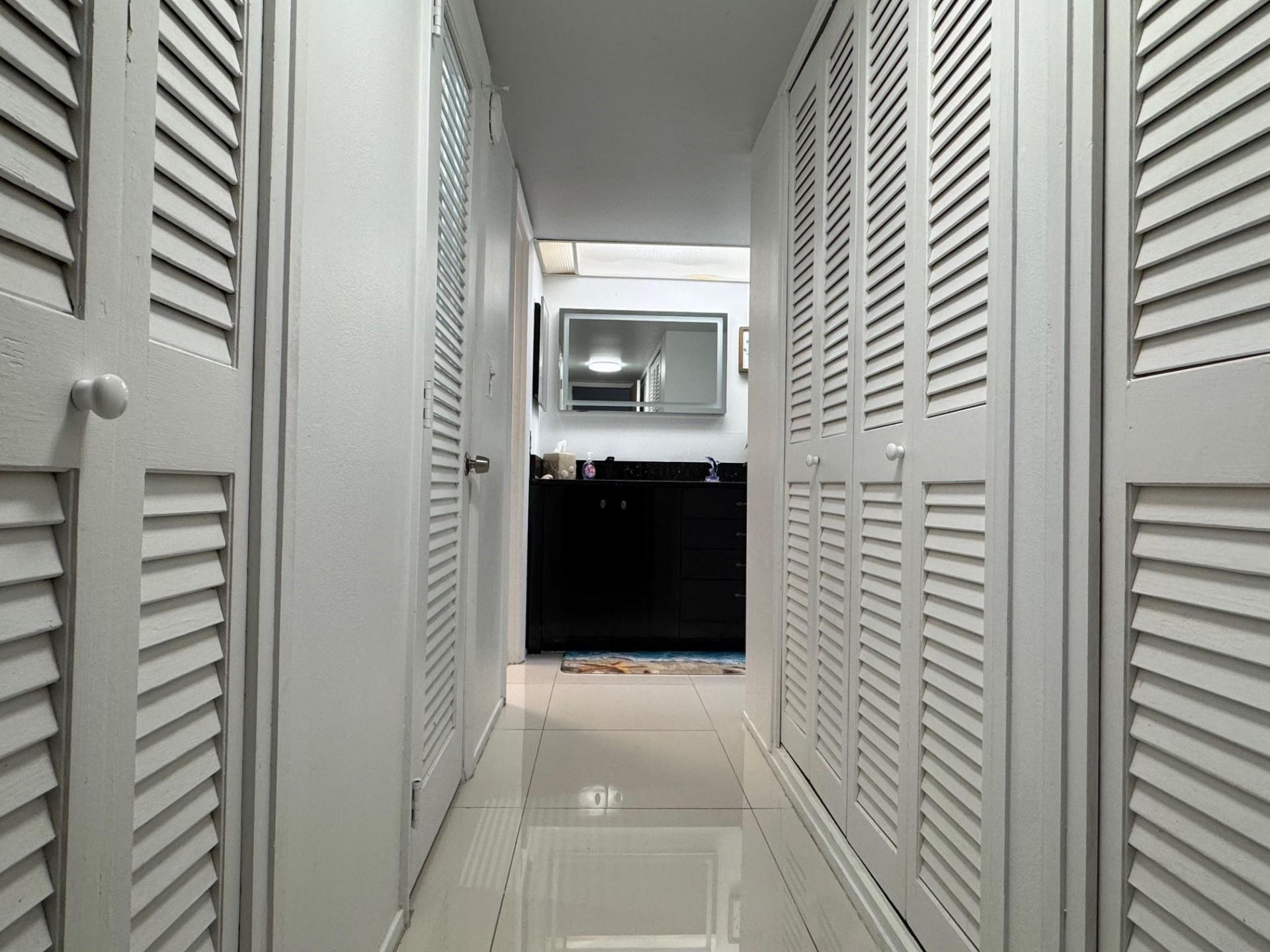 305 N Pompano Beach Boulevard, Unit 307, Pompano Beach, FL 33062 Photo