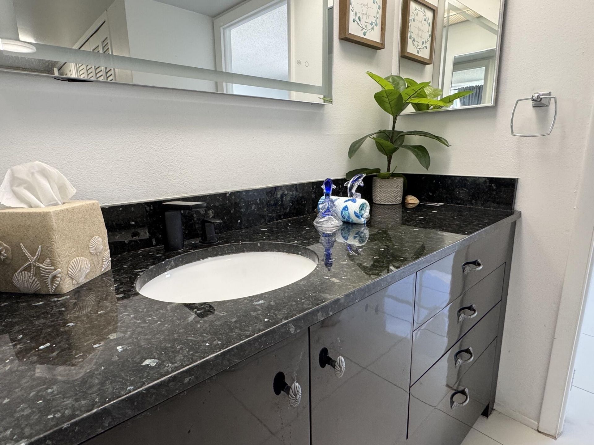 305 N Pompano Beach Boulevard, Unit 307, Pompano Beach, FL 33062 Photo