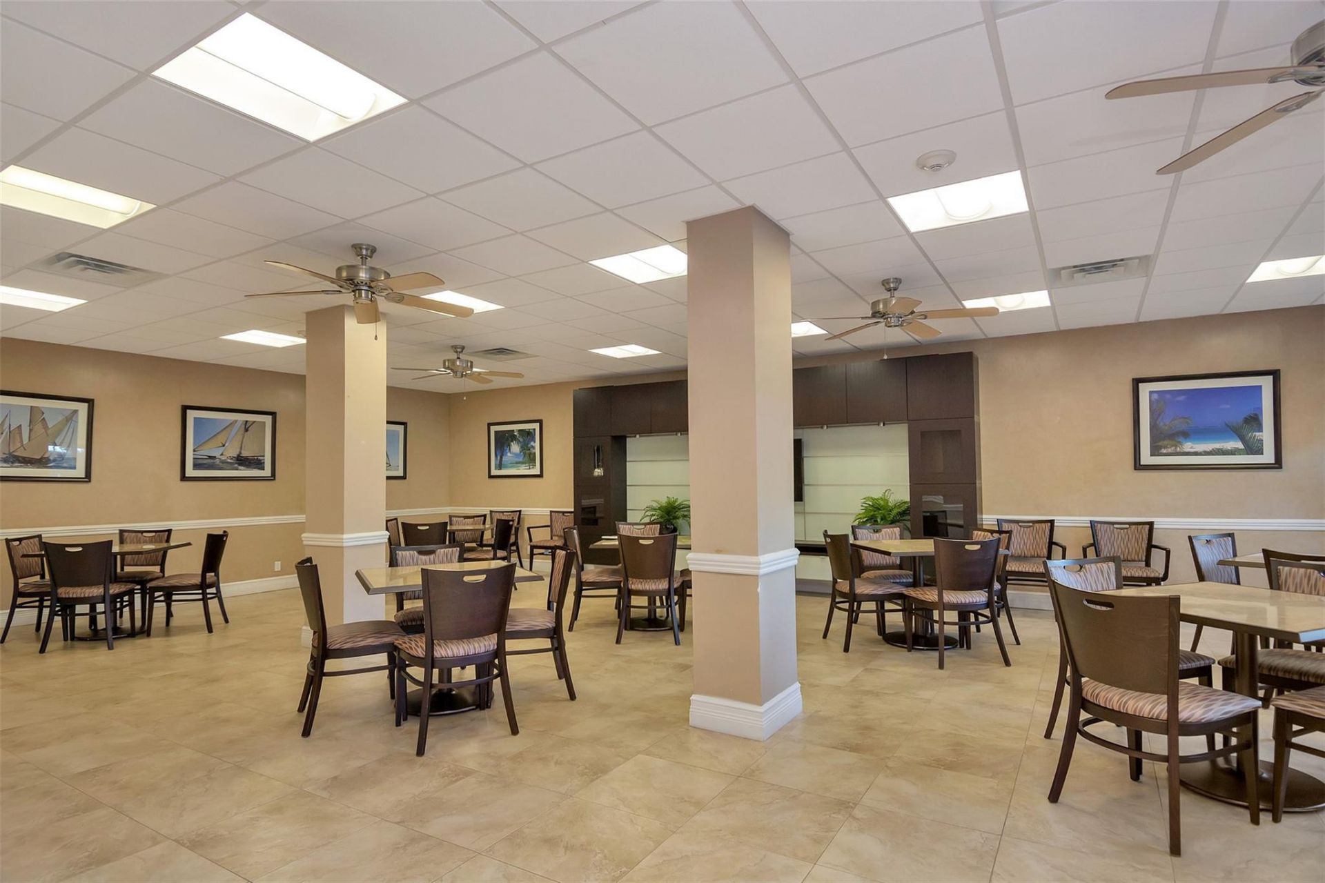 305 N Pompano Beach Boulevard, Unit 307, Pompano Beach, FL 33062 Photo