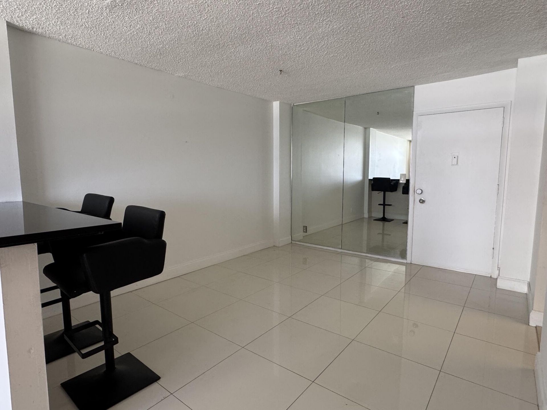 305 N Pompano Beach Boulevard, Unit 307, Pompano Beach, FL 33062 Photo