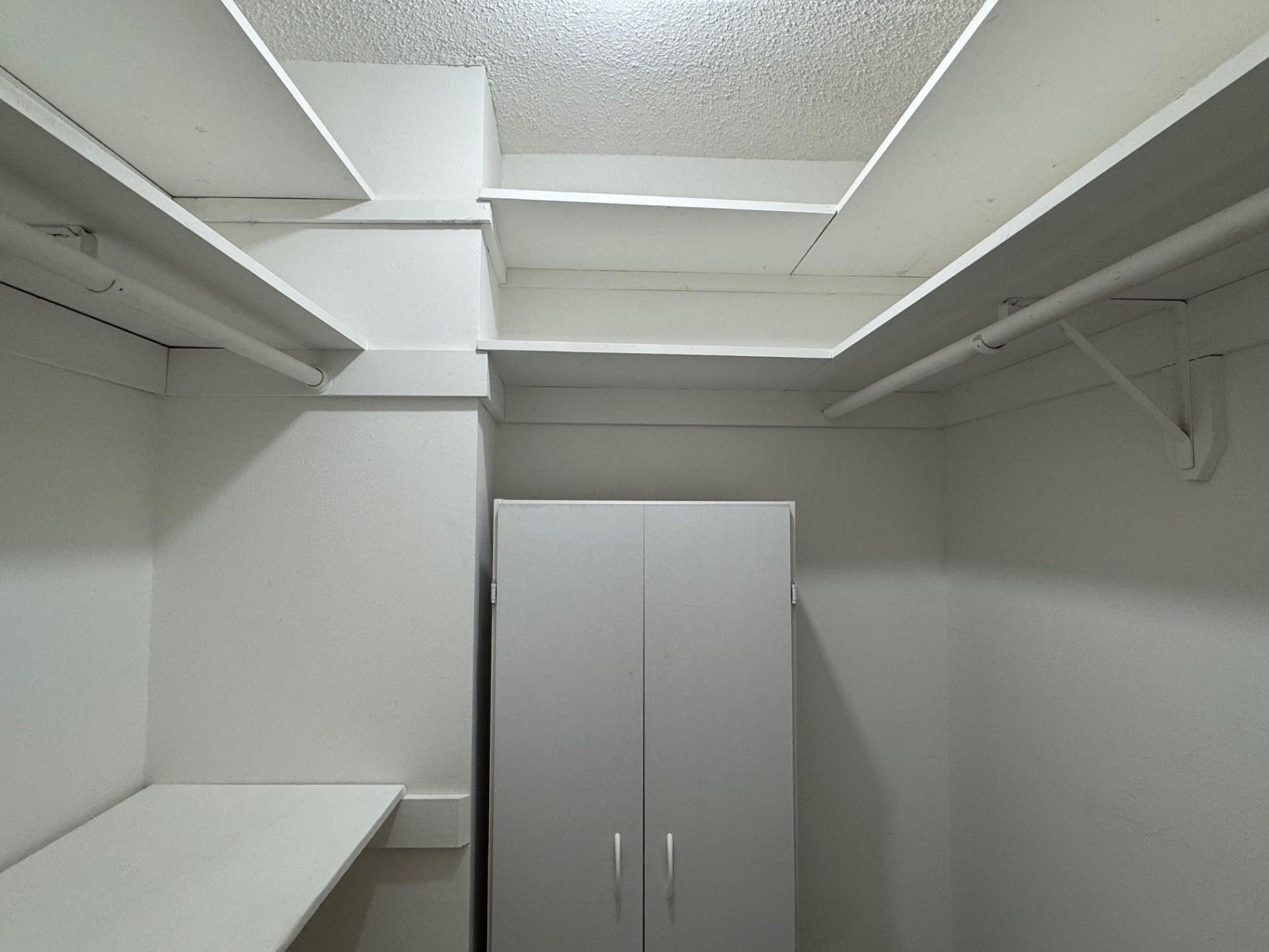 305 N Pompano Beach Boulevard, Unit 307, Pompano Beach, FL 33062 Photo