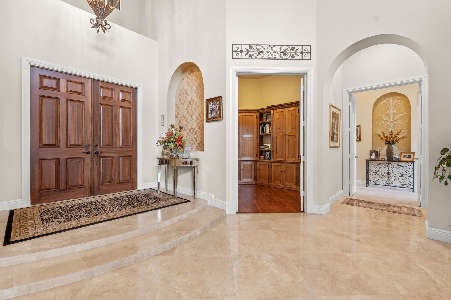 10538 Versailles Boulevard, Wellington, FL 33449 Photo
