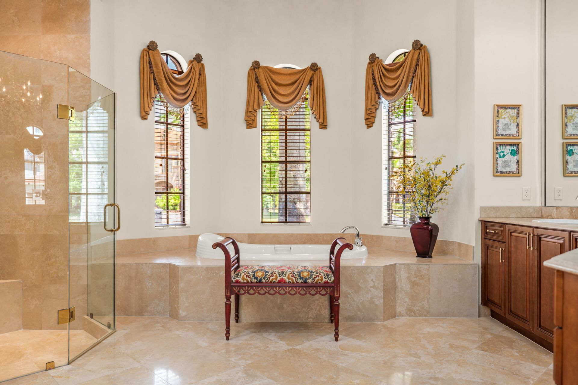 10538 Versailles Boulevard, Wellington, FL 33449 Photo