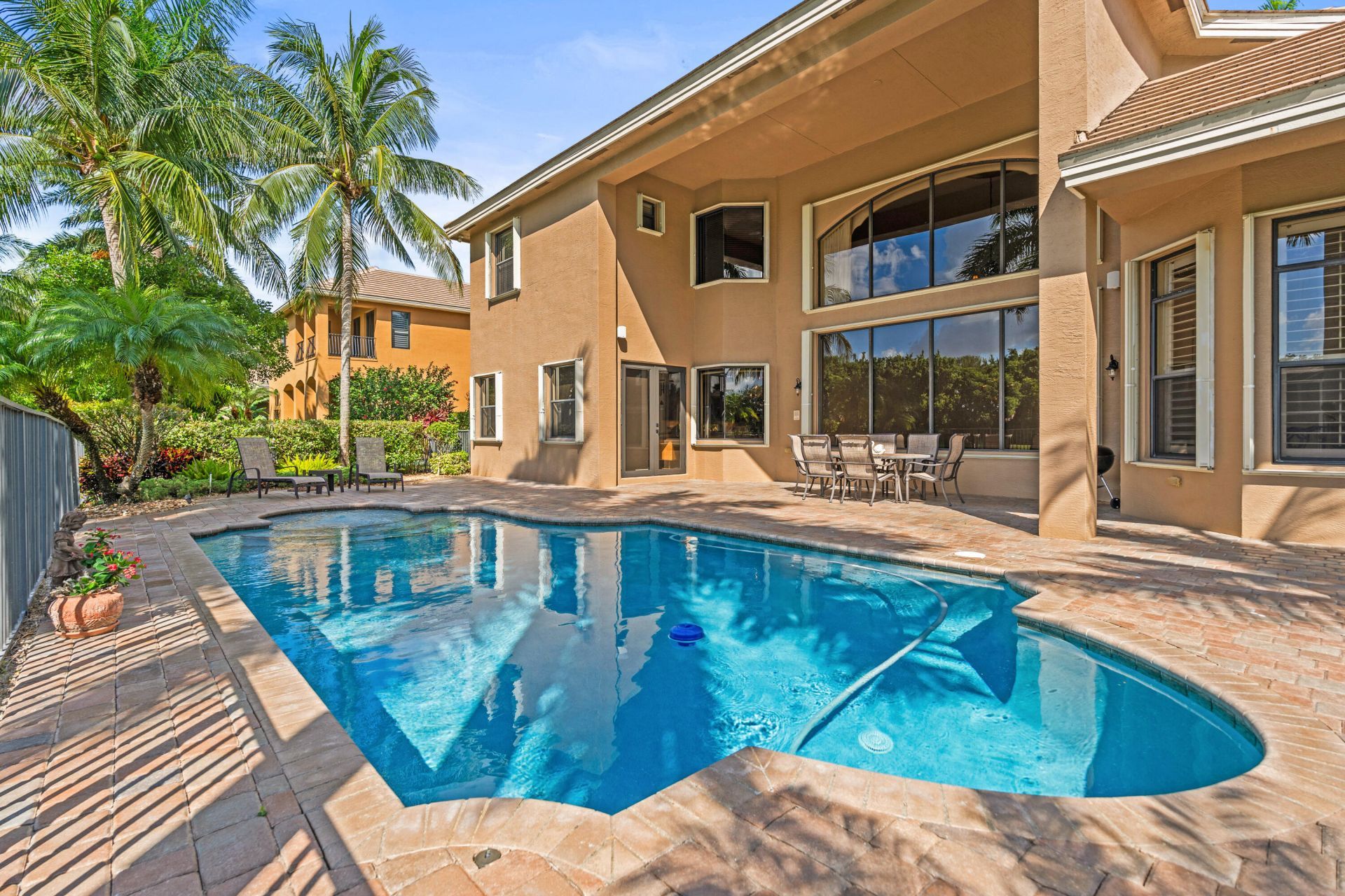 10538 Versailles Boulevard, Wellington, FL 33449 Photo