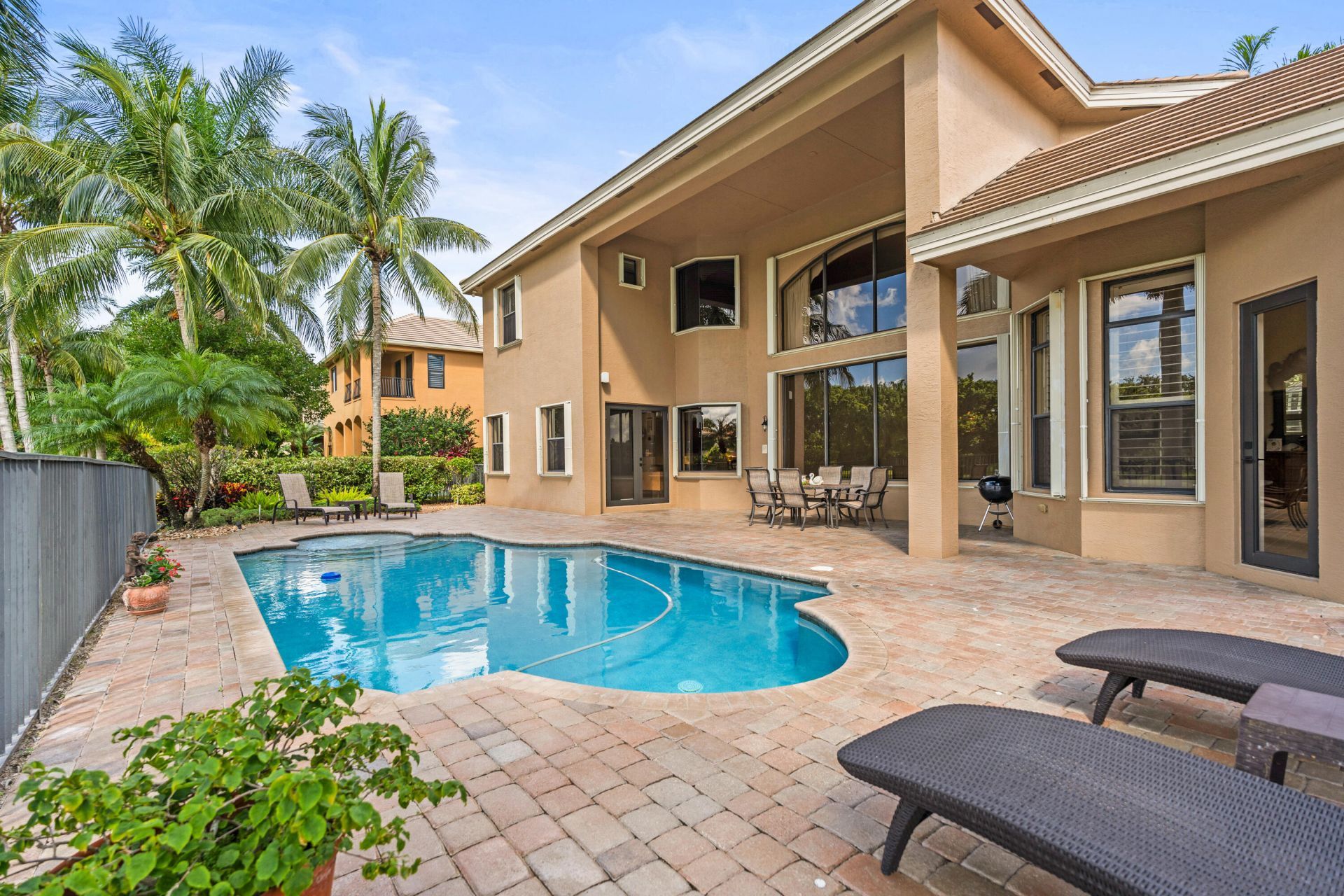 10538 Versailles Boulevard, Wellington, FL 33449 Photo