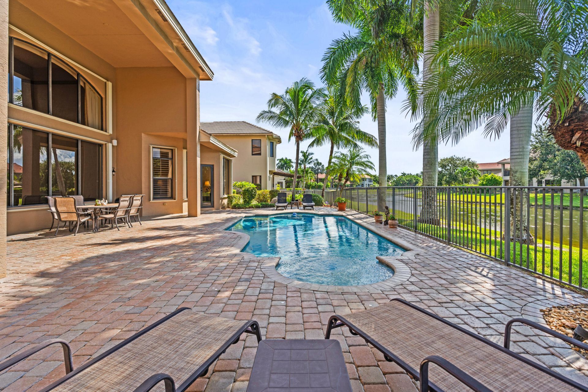 10538 Versailles Boulevard, Wellington, FL 33449 Photo