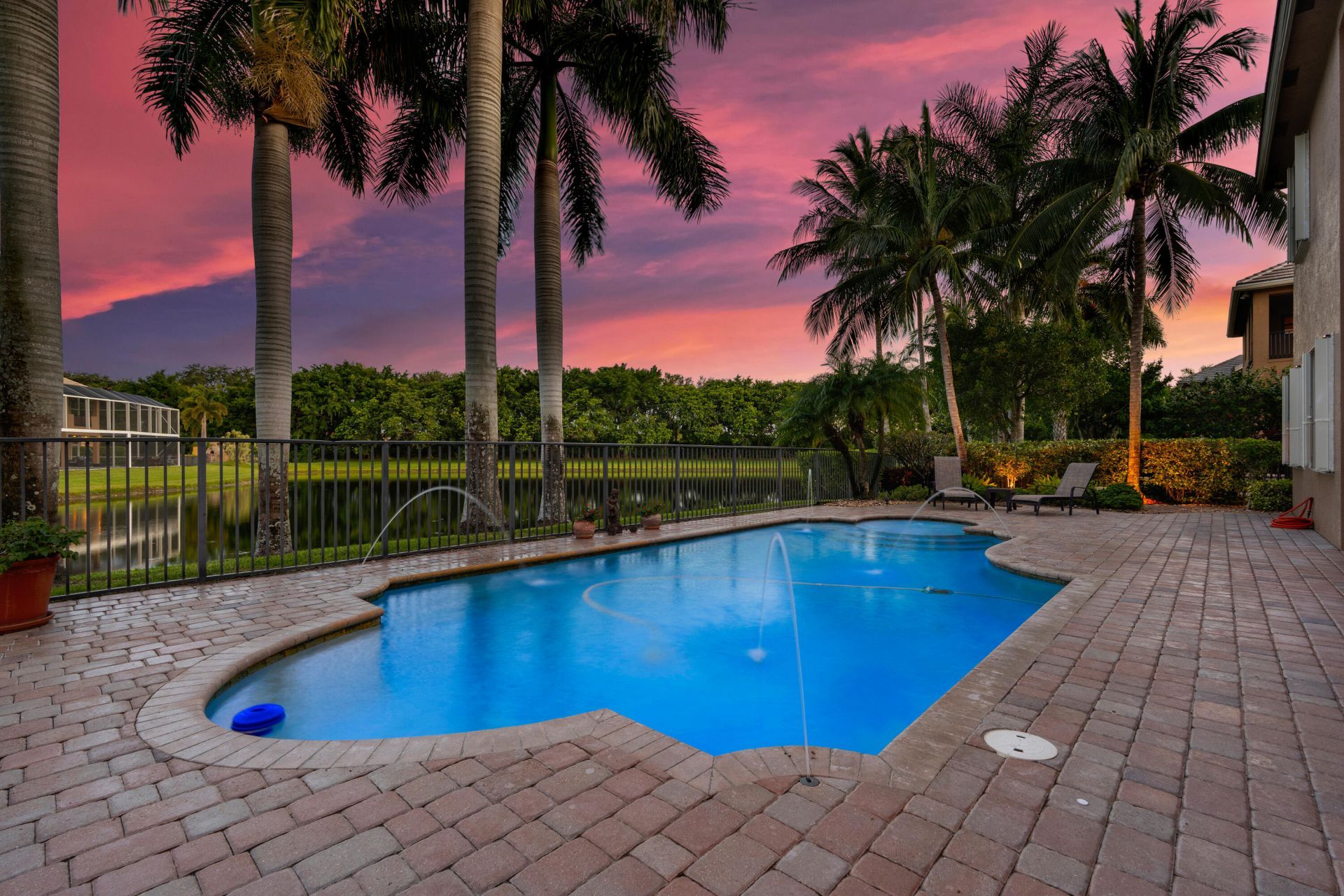 10538 Versailles Boulevard, Wellington, FL 33449 Photo