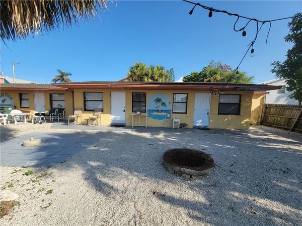 305 S Ocean Drive, Unit 3, Fort Pierce, FL 34949