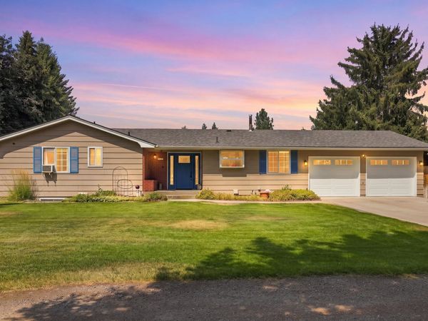 15025 N Little Spokane Dr, Spokane, WA 99208