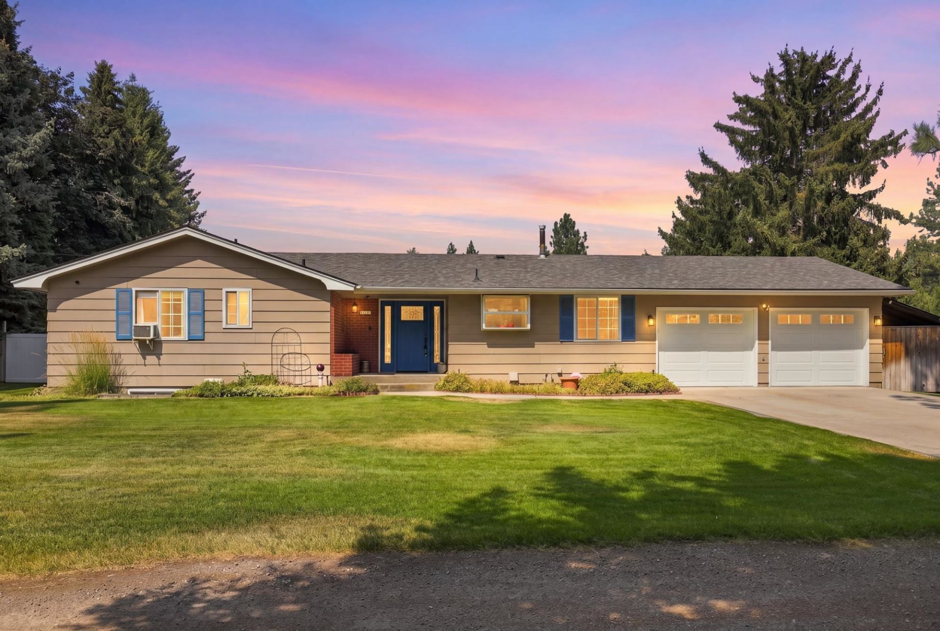 15025 N Little Spokane Dr primary photo