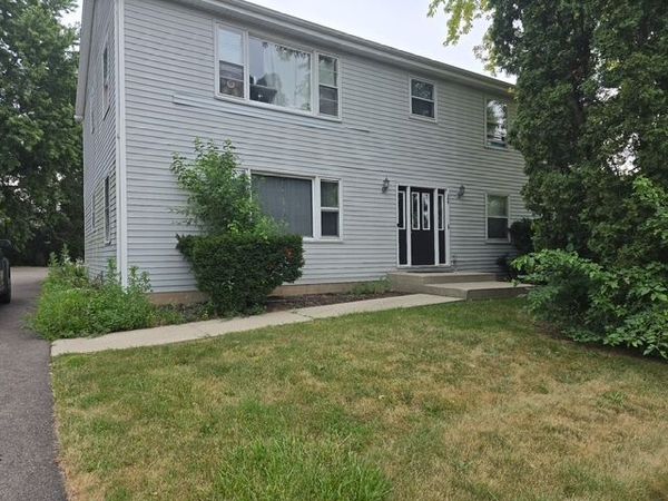 489 Eisenhower Street , Marengo, IL 60152